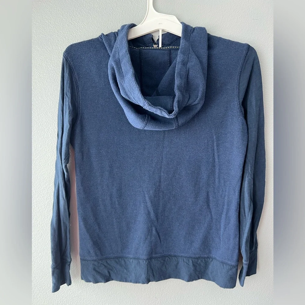 Carhartt blue henley zip up hooded sweatshirt Women’s size S - Picture 5 of 7